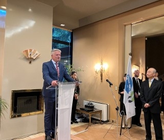 (写真)コーマンOECD事務総長