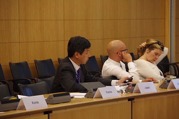 Mr Murao is at the OECD